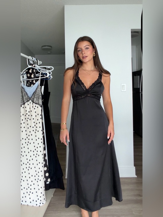RIHOAS Dresses & Skirts - Women's Black Lace-Trim Satin Maxi Dress